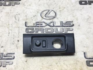 Накладка торпеды Toyota Land Cruiser Prado 2017