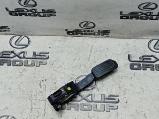 Педаль газа Lexus NX300h 2020