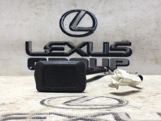 Кнопка крышки багажника задняя Lexus RX400h 2007