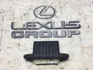 Кнопка крышки багажника задняя Lexus NX300h 2020