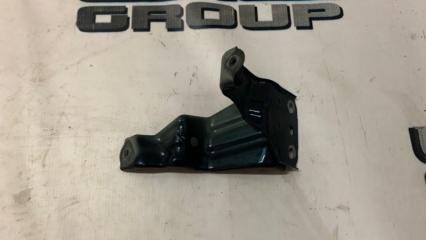 Кронштейн крыла передний правый Toyota Land Cruiser Prado 2019