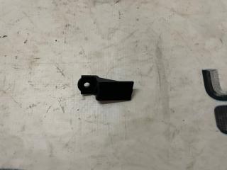 Кронштейн радиатора Range Rover Velar 2019 L560 30DDTX