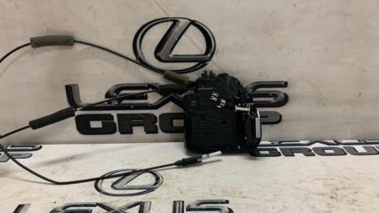 Замок двери задний правый Lexus RX450h 2020