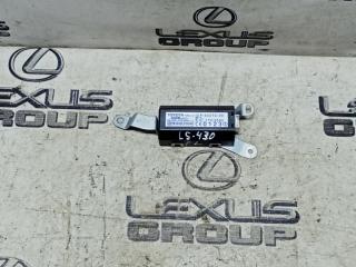 Блок управления дверьми передний левый Lexus LS430 2003