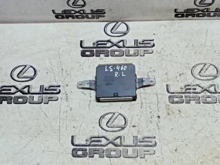Блок управления дверьми задний левый Lexus LS460 2007