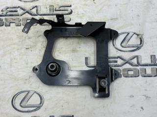 Кронштейн интеркулера Land Rover Range Rover Velar 2017