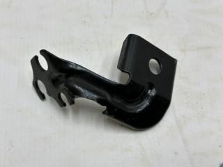 Кронштейн задний правый E-PACE 2020 X540 AJ20D4