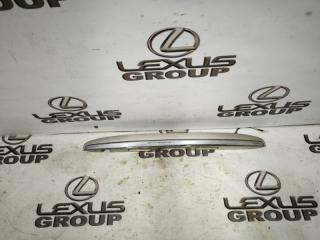 Молдинг на крышку багажника задний Lexus RX400h 2007 контрактная Молдинг на крышку багажника задний Lexus RX400h 2007