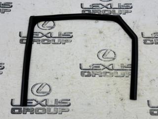 Уплотнитель стекла задний левый JAGUAR E-PACE 2020