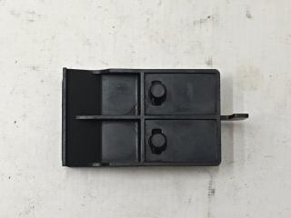 Кронштейн фары передний Lexus RX330 2006 контрактная Кронштейн фары передний Lexus RX330 2006