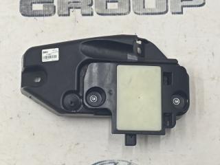 Датчик мертвых зон задний левый Land Rover Range Rover Velar 2019