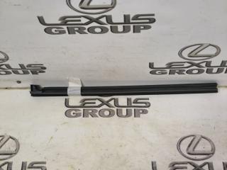 Уплотнитель стекла задний правый Lexus ES300h 2020 контрактная Уплотнитель стекла задний правый Lexus ES300h 2020