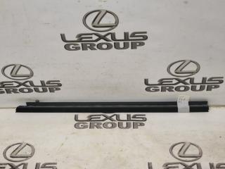 Уплотнитель стекла передний левый Lexus ES300h 2020 контрактная Уплотнитель стекла передний левый Lexus ES300h 2020
