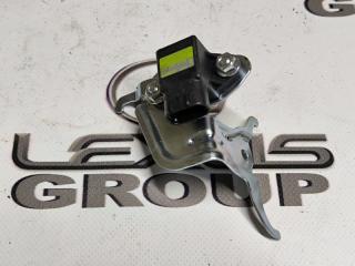 Фото запчасти датчик курсовой устойчивости Lexus RX450h 2019 контрактная запчасть Запчасть датчик курсовой устойчивости Lexus RX450h 2019