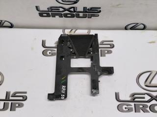 Кронштейн передний Toyota RAV4 2020