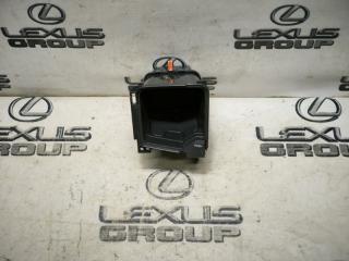 Подстаканник Lexus ES300h 2021
