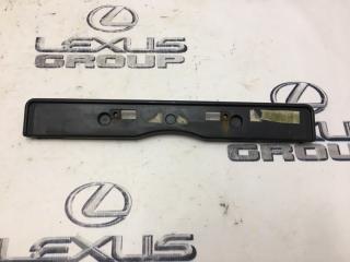 Панель крепления номерного знака передний Lexus RX400h 2006