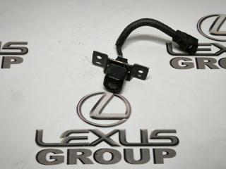 Камера передняя передняя Toyota Land Cruiser Prado 2019