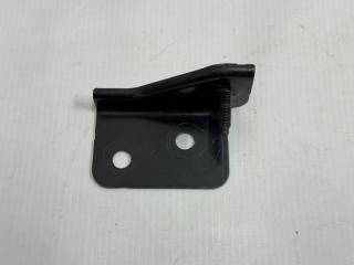 Кронштейн передний левый Land Rover Range Rover Velar 2020