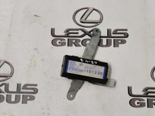 Блок управления дверьми задний левый Lexus LS430 2006