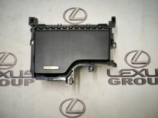 Подстаканник Lexus ES300h 2020