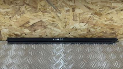 Молдинг на дверь передний правый GLS - Class 2018 X166 OM642