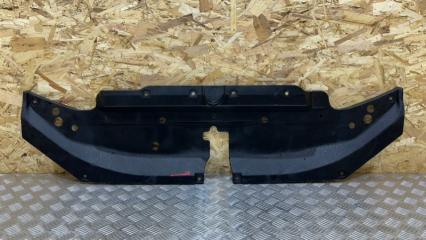 Накладка замка капота передняя Toyota Land Cruiser Prado 2019