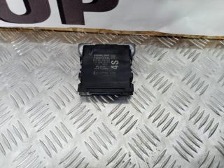 Блок управления парктроником Toyota Land Cruiser Prado 2019