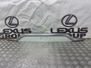 Накладка крышки багажника задняя Toyota RAV4 2021