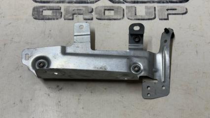 Кронштейн Range Rover Velar 2019 L560 AJ200