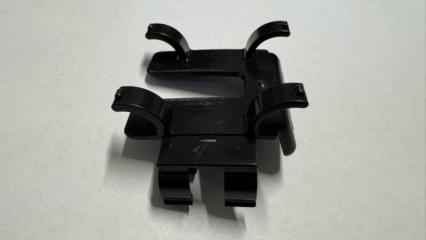 Кронштейн датчика парковки задний GS300 2009 GRS190 3GRFSE