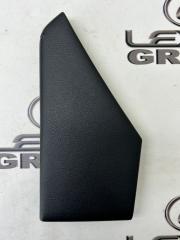 Накладка торпеды правая Toyota Land Cruiser Prado 2020