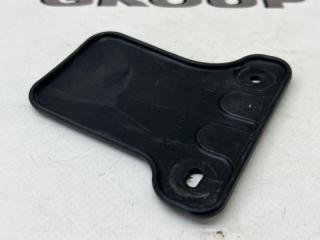 Брызговик передний левый RX400h 2008 MHU38 3MZFE