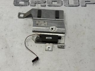 Антенна задняя левая Land Rover Range Rover Sport 2018