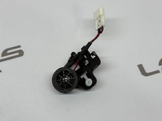 Динамик передний левый Toyota Land Cruiser Prado 2019