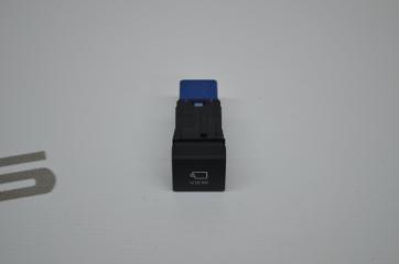 Кнопка включения камеры Toyota Land Cruiser Prado 2020 контрактная Кнопка включения камеры Toyota Land Cruiser Prado 2020