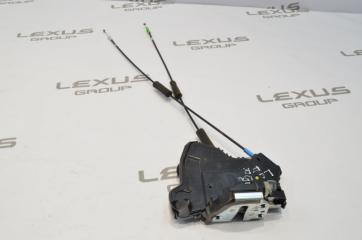 Замок двери передний правый Toyota Land Cruiser Prado 2018