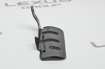 Кронштейн передний правый Range Rover Velar 2019 560 AJ200P