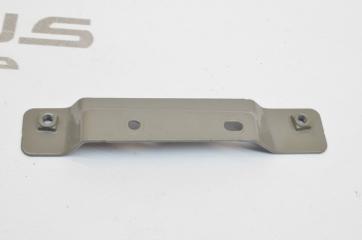 Кронштейн задний правый Land Rover Range Rover Velar 2018