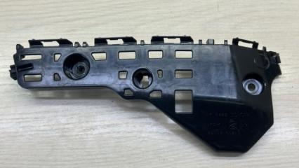 Кронштейн бампера передний правый Toyota Land Cruiser Prado 2021