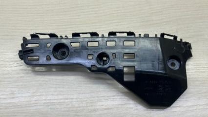 Кронштейн бампера передний правый Toyota Land Cruiser Prado 2019