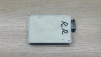 Фото запчасти датчик слепых зон Mercedes-Benz GLS - Class 2018 контрактная запчасть Запчасть датчик слепых зон Mercedes-Benz GLS - Class 2018