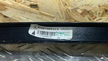 Направляющая стекла задняя правая Mercedes-Benz GLS - Class X166 OM642