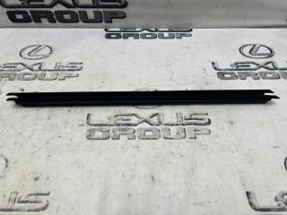 Молдинг на дверь передний правый BMW 5 - Series 2017