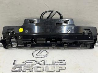 Кронштейн бампера задний BMW 3-Series 2019