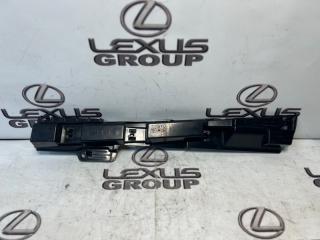 Запчасть кронштейн порога левый BMW 3-Series 2019