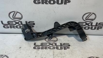 Кронштейн радиатора передний левый Mercedes-Benz GLS - Class 2018