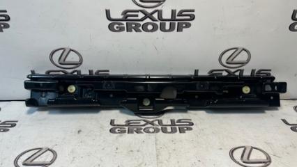 Кронштейн правый BMW 5 - Series 2017