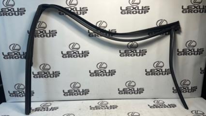 Уплотнительная резинка двери передняя левая BMW 5 - Series 2017