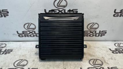 Подстаканник передний BMW X5 2016